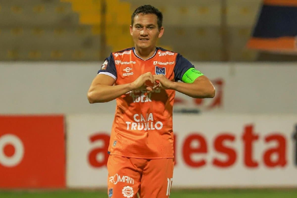 Jairo Vélez busca rescindir su contrato para el 2025.