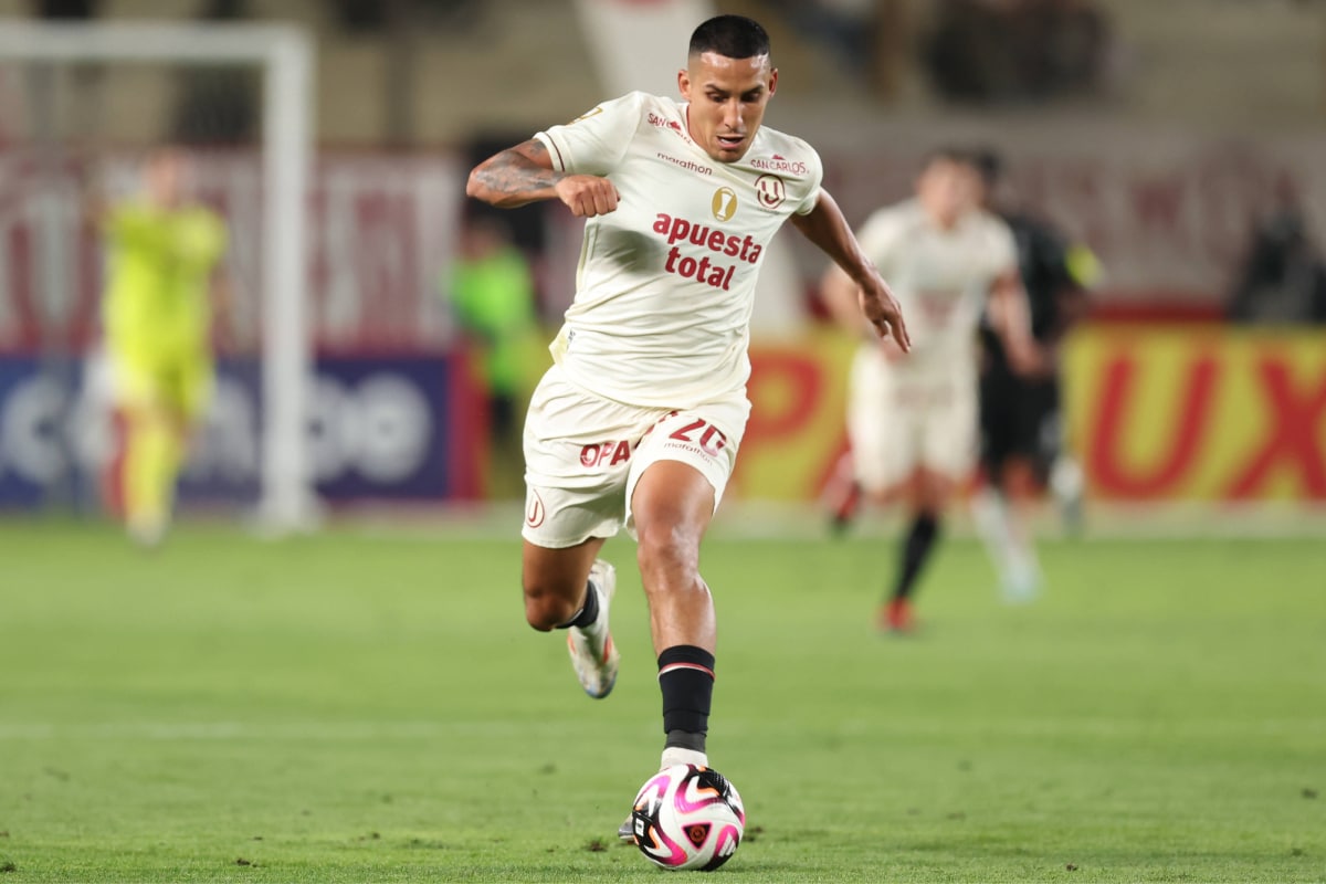 Alex Valera se confesó hincha de Universitario desde pequeño.