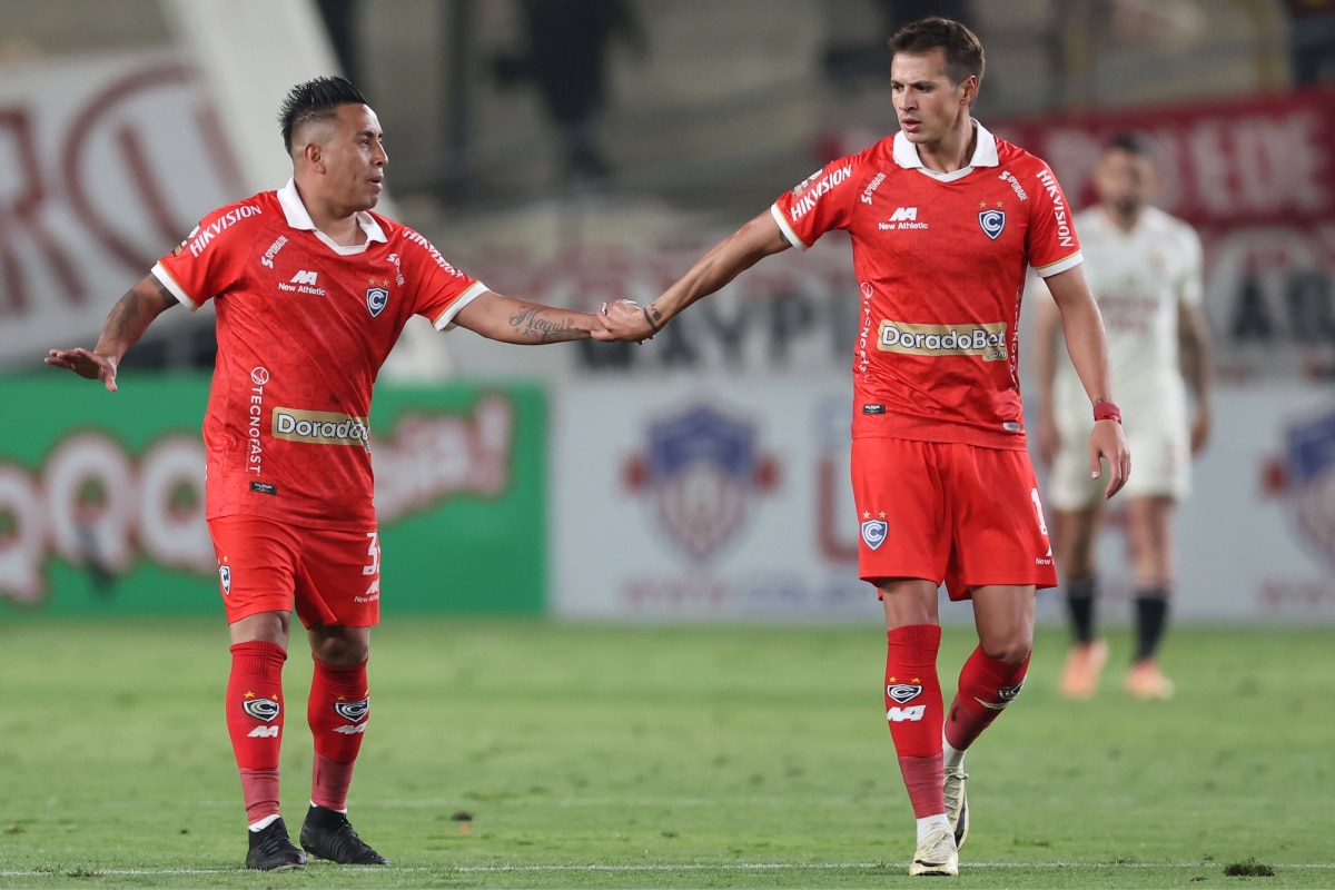 Christian Cueva parece no moverse del 'Papá' la próxima temporada.
