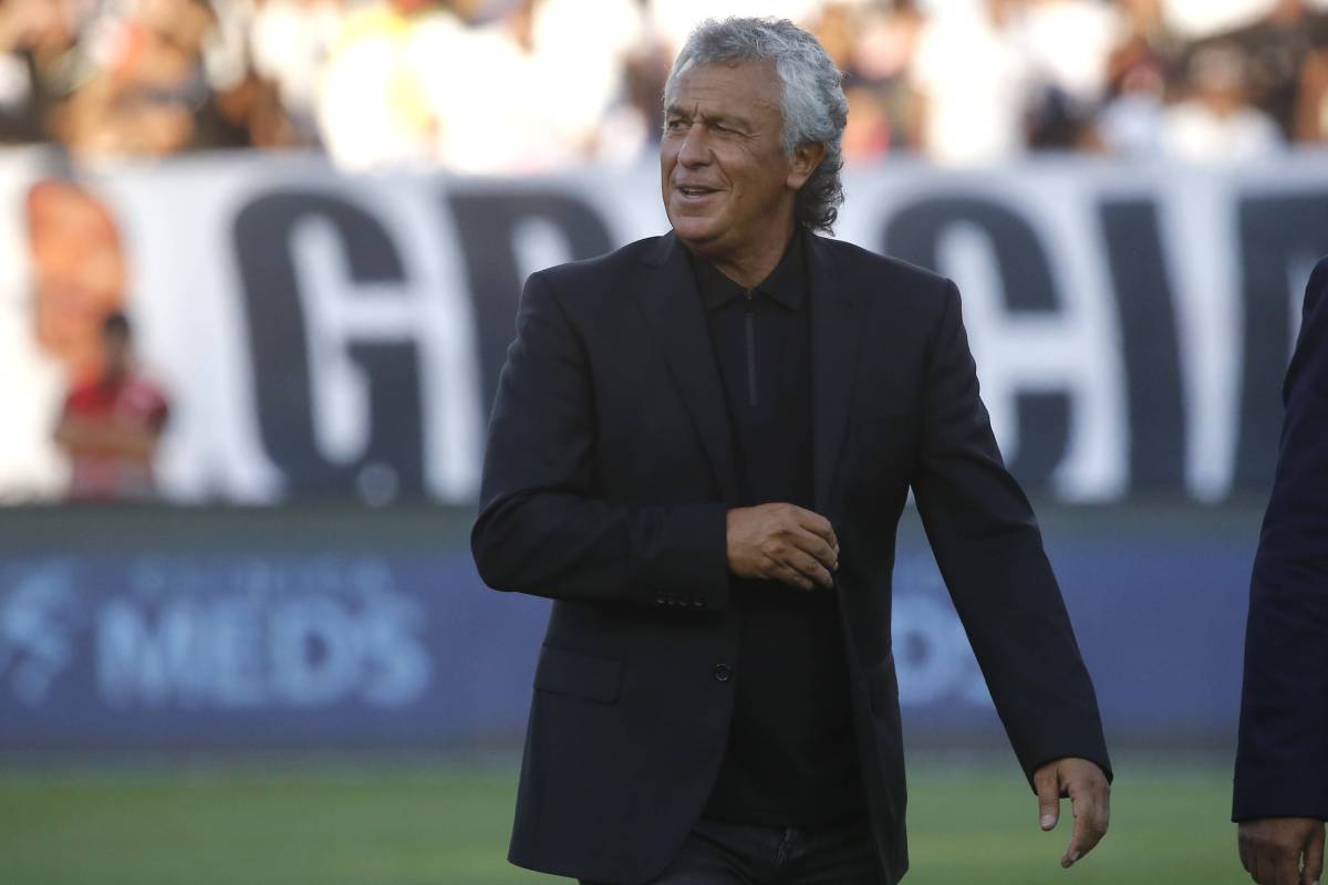 Néstor Gorosito, tiene conversaciones avanzadas con el club Alianza Lima.