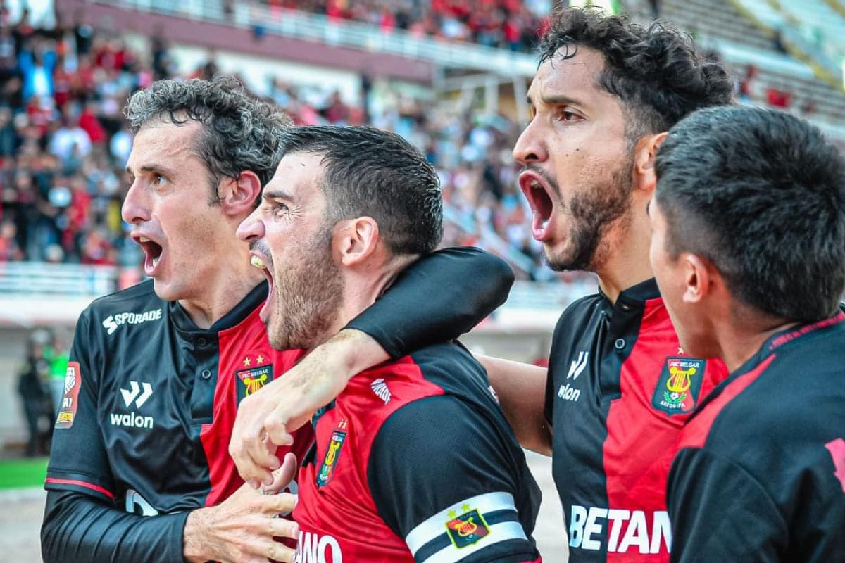 Fichajes Cienciano: el Papá se disputa a un delantero de Melgar con al menos 2 equipos