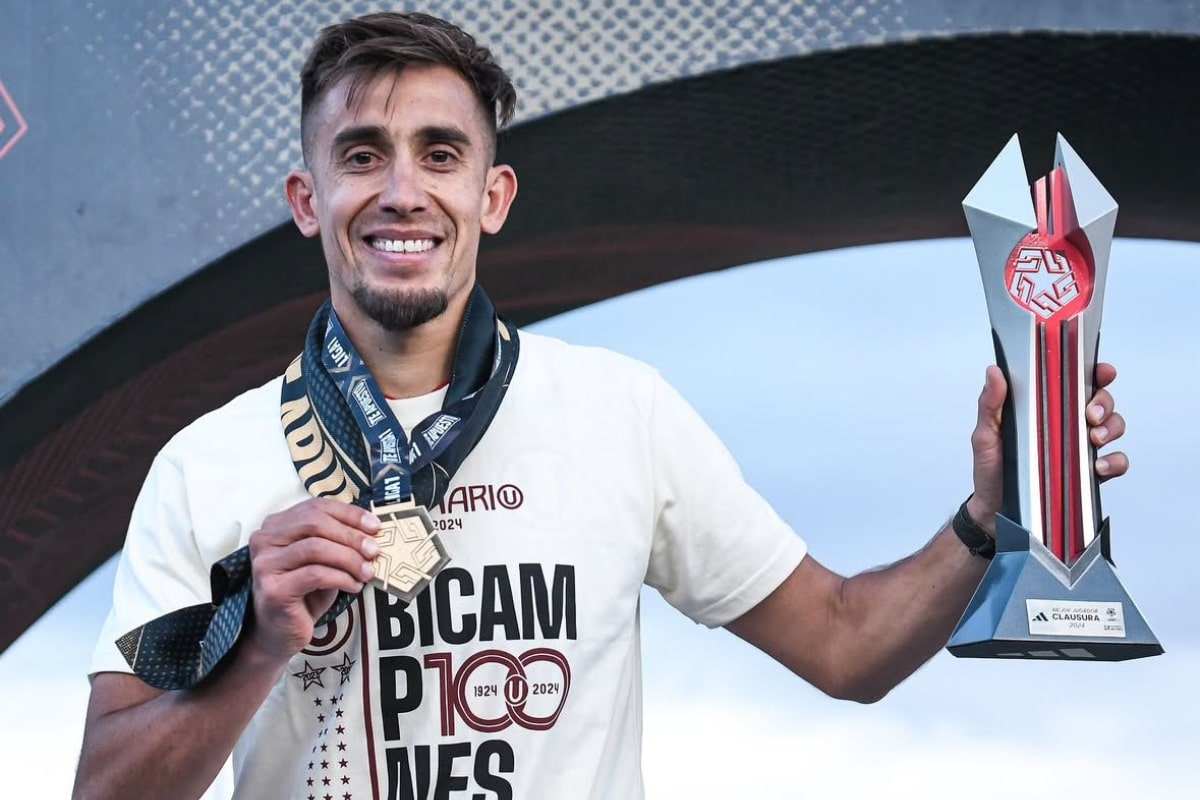 Fichajes Universitario: Martín Pérez Guedes firmó su renovación con una mejora en el contrato