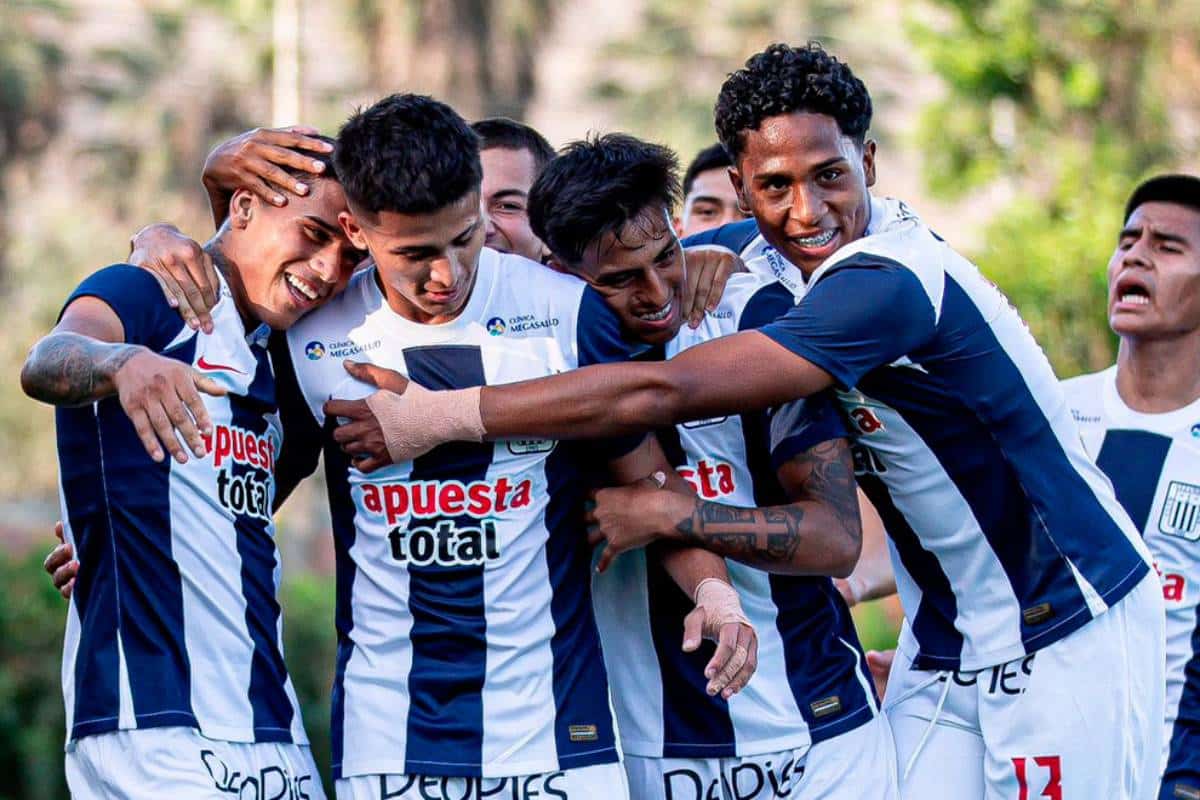 Fichajes Alianza Lima: los Blanquiazules apuestan por sus inferiores con la vuelta de tres históricos