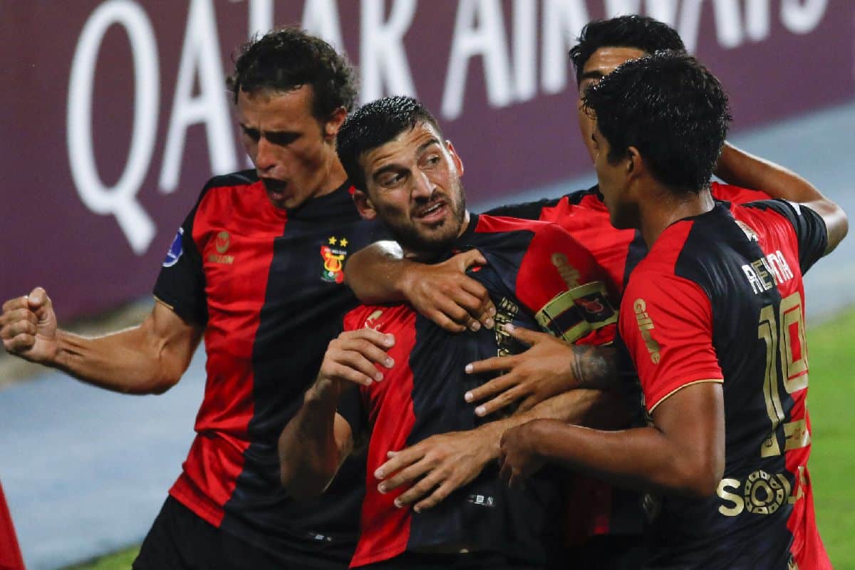 ¿Cuánto gana un jugador de FBC Melgar?