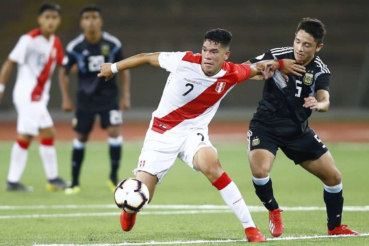 Selección Peruana: la Bicolor confirmó a su nuevo DT para las juveniles