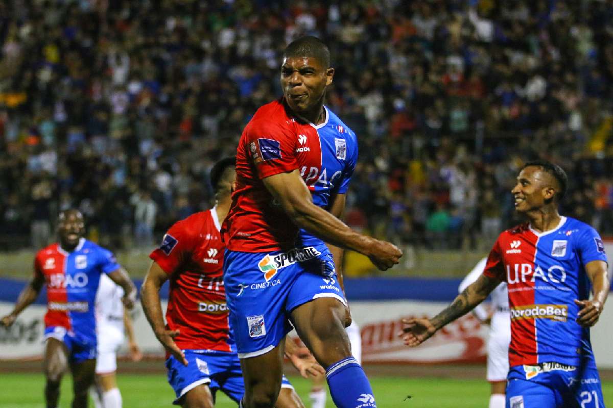 Fichajes Liga 2: Mannucci oficializó la llegada de un delantero formado en River Plate