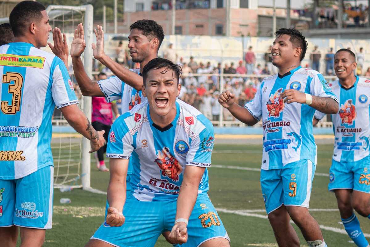 Liga 3: ex asistente técnico de Roberto Mosquera fue anunciado como DT de Social Pariacoto