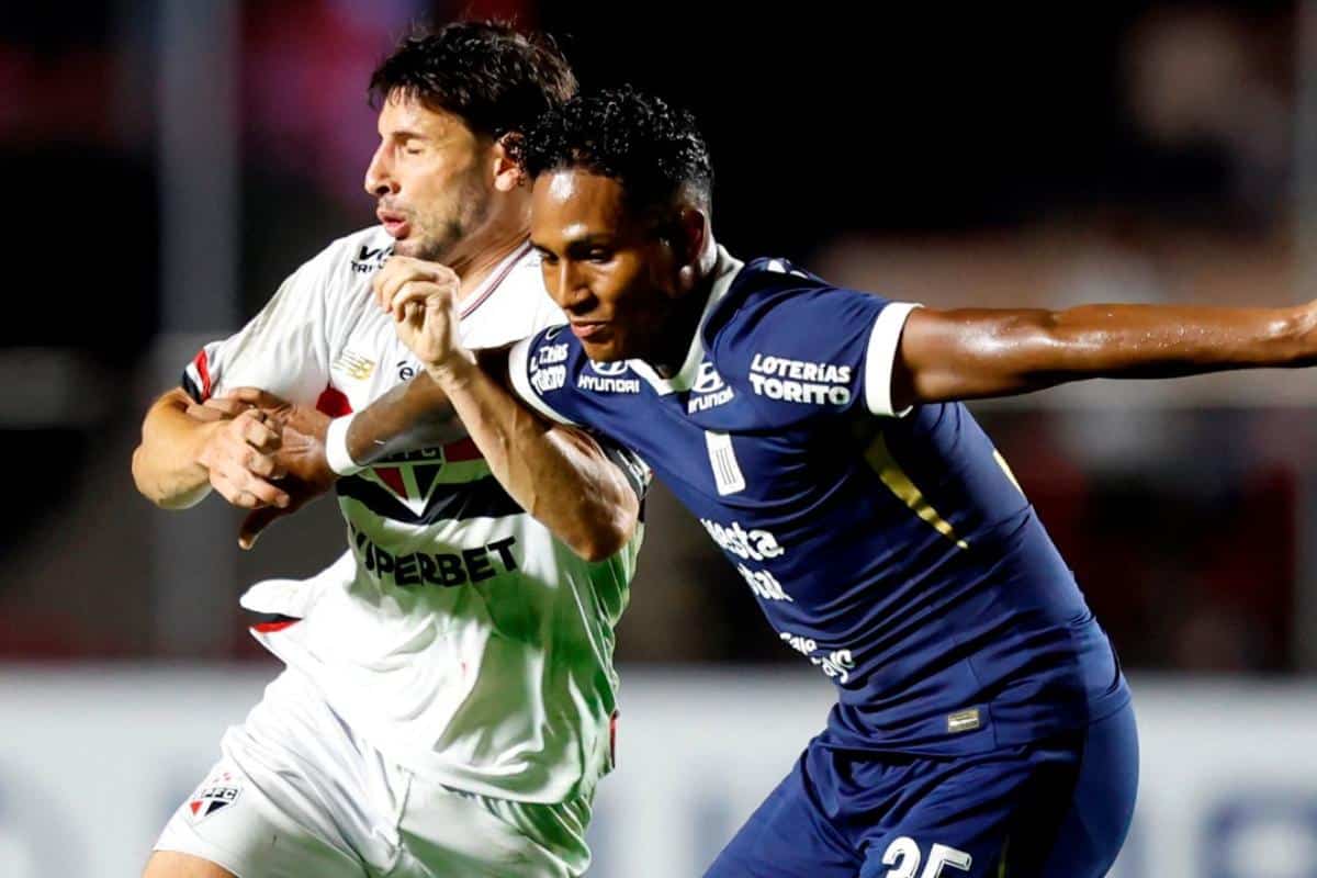 Alianza Lima rescata un punto en el Morumbí de la mano de un refuerzo y aún sueña en la Copa Libertadores