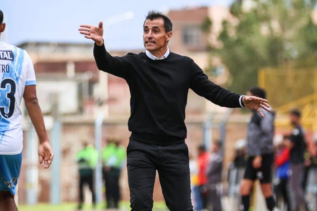 Sporting Cristal no se recupera en Copa Libertadores, es goleado y la salida de Farré es inminente:¿quién debe reemplazarlo?