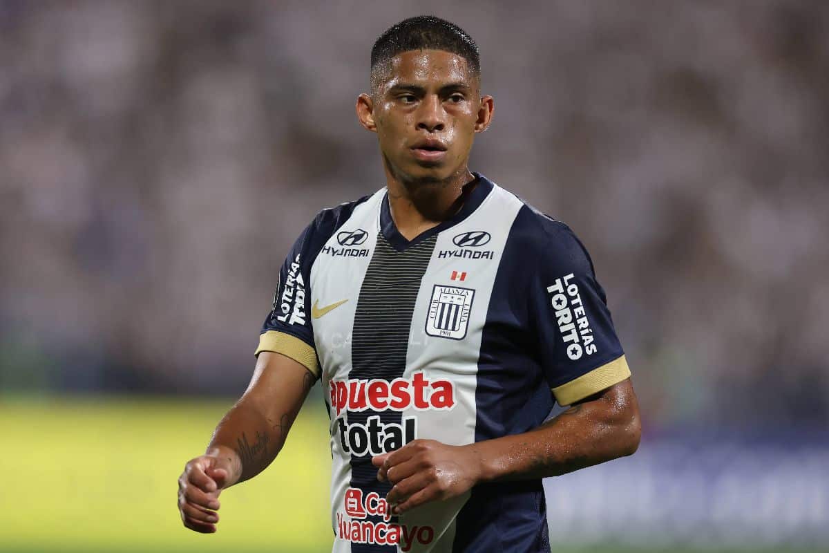 Fichajes de Alianza Lima: ¿cuánto ganarían los Blanquiazules con una eventual venta de Kevin Quevedo?