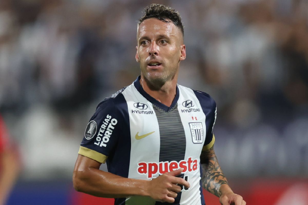 Alianza Lima: los 3 posibles reemplazos de Pablo Lavandeira en el próximo mercado de fichajes