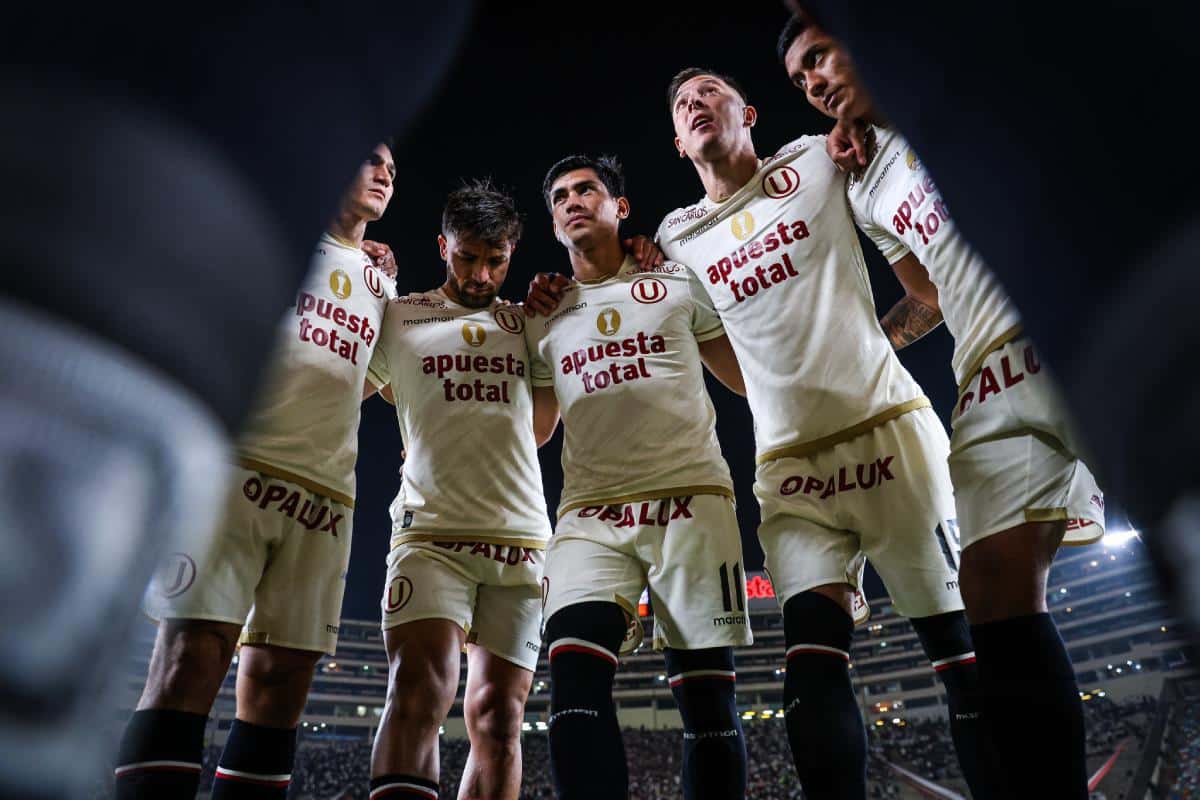 Universitario va por el fichaje de un delantero de la Selección Peruana: Fossati ya dio el OK