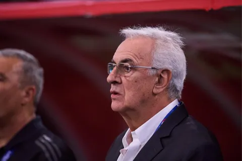 ¿Cuánto dinero le pagó la FPF a Jorge Fossati por despedirlo como DT de la Selección Peruana?