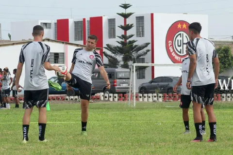 Unión Huaral sueña con el regreso repleto de argentinos