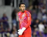 La determinante atajada de Pedro Gallese en Orlando vs Tigres