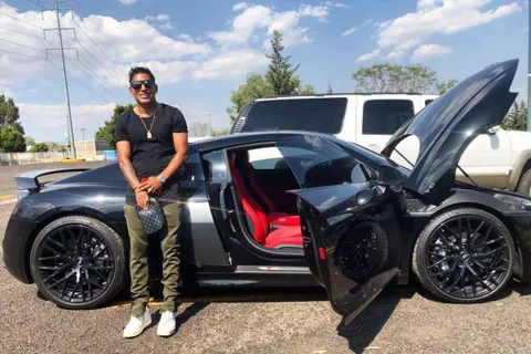 La costosa inversión de Raúl Ruidíaz en sus autos