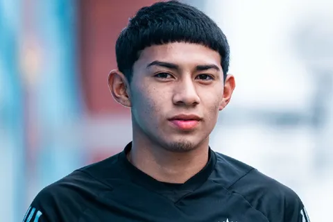Fichajes Sporting Cristal: un equipo grande de España viene por Maxloren Castro y ya tiene un plan con el jugador