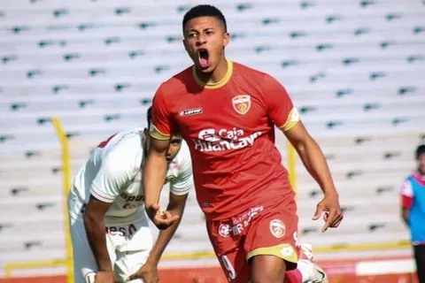 ¿Quién es Juan David Martínez, el goleador nacido y ascendido en Sport Huancayo?