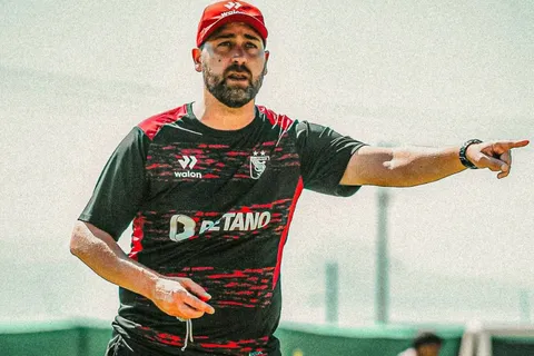 ¡No va más! Pablo de Muner dejó de ser técnico de FBC Melgar