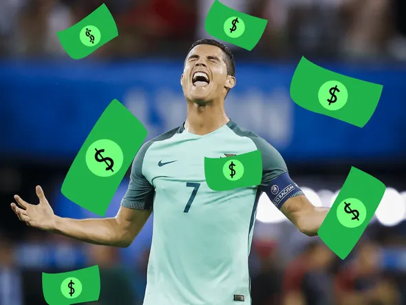 ¿Cuál es el PATRIMONIO NETO de Cristiano Ronaldo?