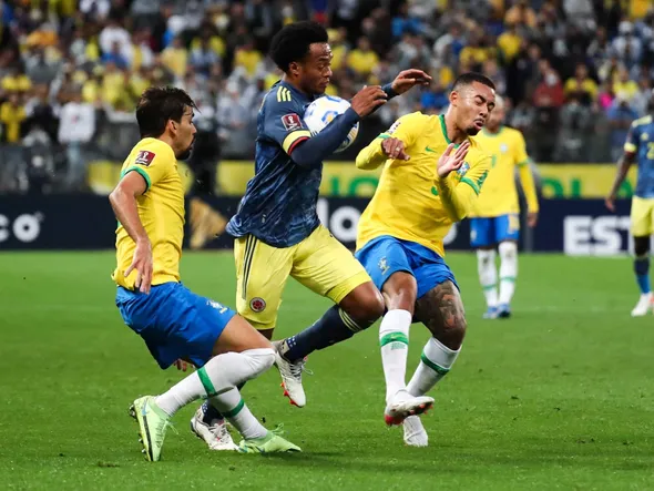 Colombia vs Brasil hoy: a qué hora juegan, dónde ver, posibles alineaciones e historial