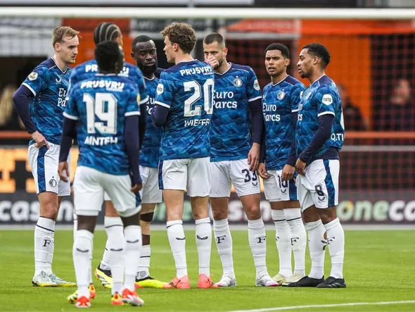 La mala racha que cortó Marcos López en Feyenoord después de 4 meses