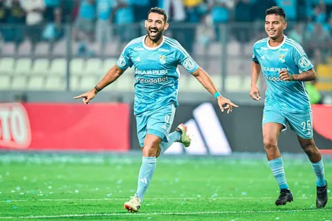 Los RÉCORDS que ya batió CAUTERUCCIO en Sporting Cristal