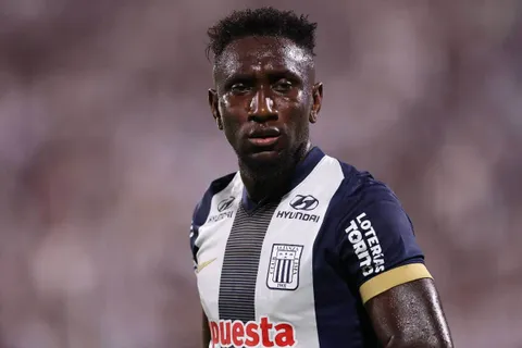 Eryc Castillo seguiría los pasos de Serna y Freytes: qué club está interesado en el delantero y cuándo podría irse de Alianza Lima