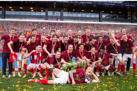 Como si fuera Football Manager: la final de la Copa Danesa fue transmitida de forma sorpresiva