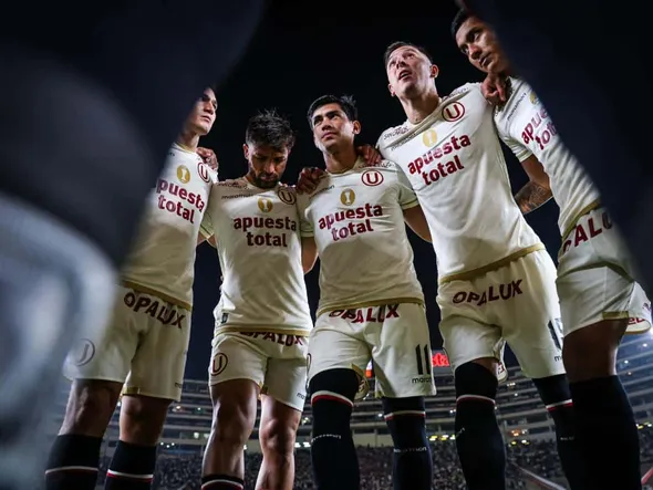 Universitario va por el fichaje de un delantero de la Selección Peruana: Fossati ya dio el OK