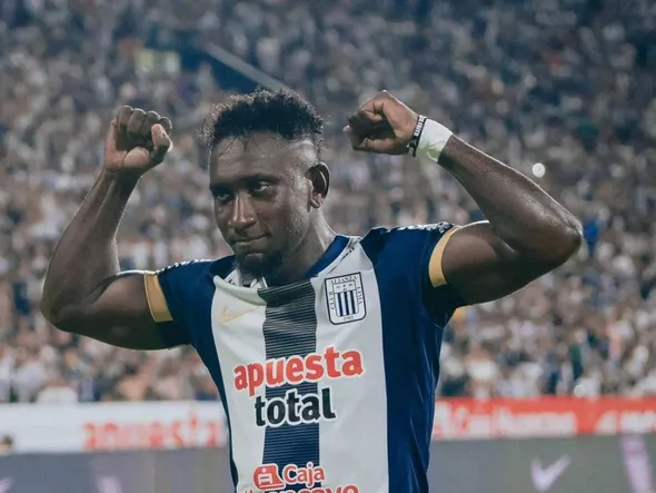 Eryc Castillo sumó a otro pretendiente desde Argentina