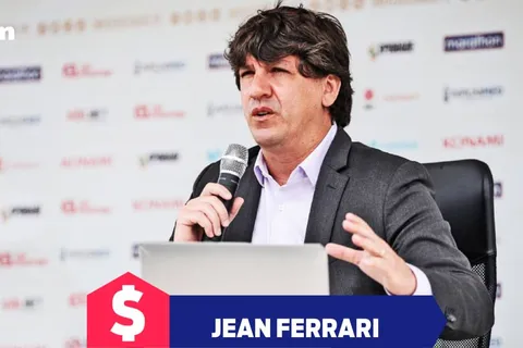 ¿Cuánto gana Jean Ferrari en Universitario?