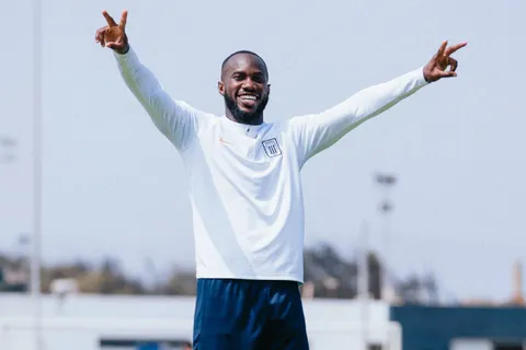 ¿Cuándo vuelve Cecilio Waterman a jugar en Alianza Lima?