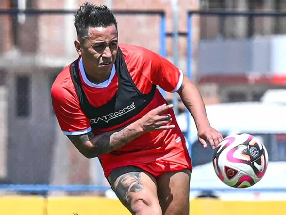 ¿Cuándo podría debutar Christian Cueva en Cienciano?
