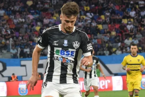 Fichajes Alianza Lima: Brian Farioli no acusa recibo del diagnóstico de Navarro y se avizora una “batalla legal”