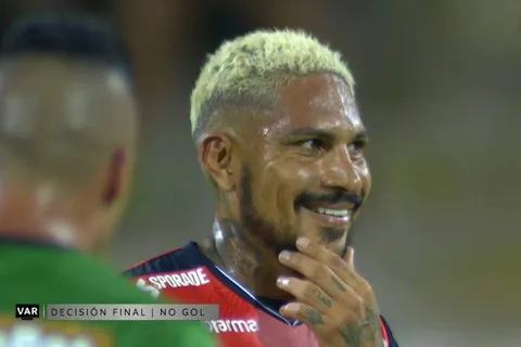 El VAR le quitó el grito: El golazo anulado de Paolo Guerrero ante Sport Huancayo
