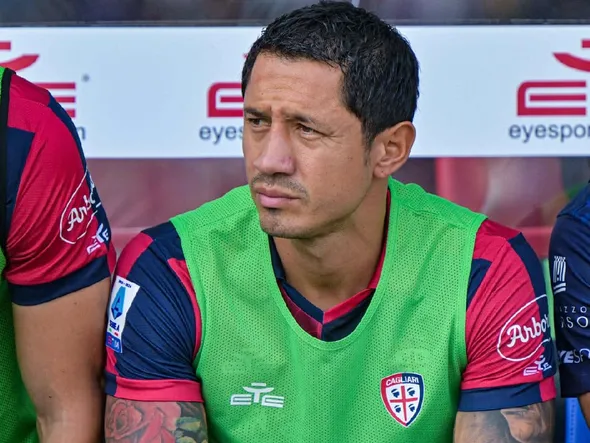 El enojo de los hinchas peruanos por la ausencia de Lapadula en empate de Cagliari