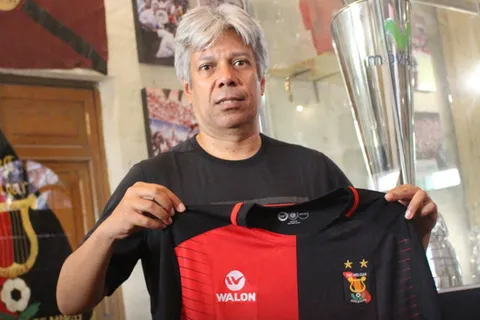 ¡Se queda! Marco Valencia definió su futuro en FBC Melgar