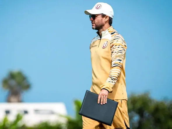 Universitario: el impensado motivo detrás de la salida de Manuel Barreto como director Deportivo