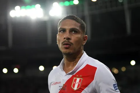 ¿Por qué Paolo Guerrero todavía no firmó con Alianza Lima?