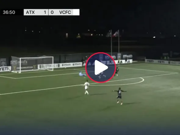 Sebastien Pineau anotó un doblete en derrota del filial de Austin FC