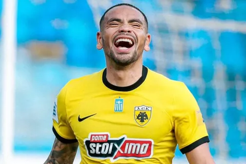 Alexander Callens y el gol clave impulsa al AEK Atenas en Grecia