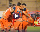 El blooper del arquero del DIM que permitió a César Vallejo despedirse con un gol de la Sudamericana