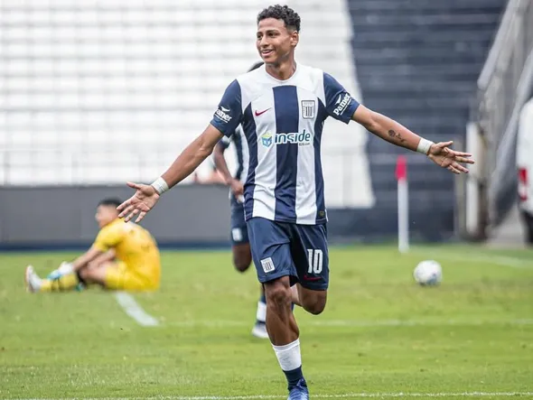 Adriano Neciosup se despidió de Alianza Lima para jugar en Flamengo
