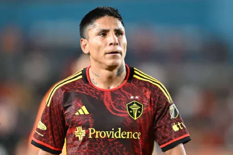 Fichajes Universitario: Raúl Ruidíaz tiene “libertad de negociar” su salida de la MLS y se abre la puerta crema