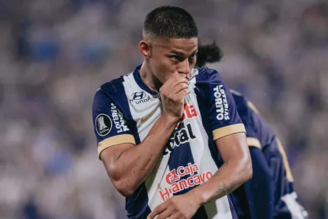¿Cuánto dinero gana Kevin Quevedo en Alianza Lima?