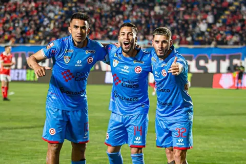 ¿Quién será el último refuerzo extranjero de Garcilaso para la temporada 2025?