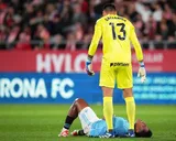 Renato Tapia salió en camilla en partido ante Cádiz: ¿cuándo volvería a jugar?