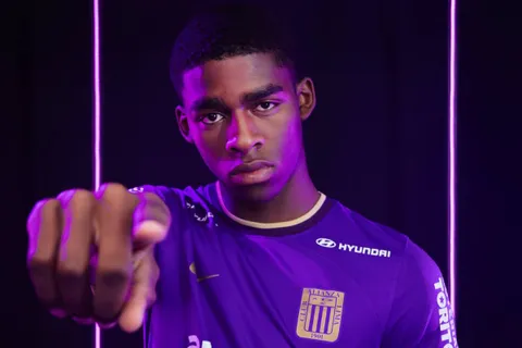 Víctor Guzmán brilla en la reserva de Alianza Lima: ¿por qué no juega en Liga 1?