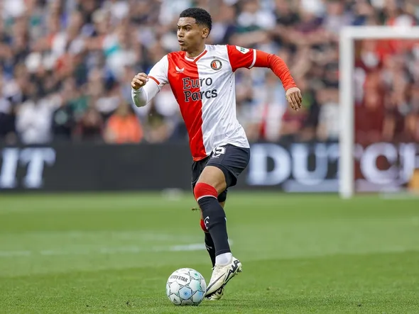 Marcos López hizo historia en el Feyenoord, pero recibió una mala noticia 